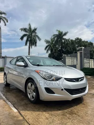Hyundai Elantra 2014 Silver