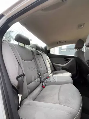 Hyundai Elantra 2014 Silver
