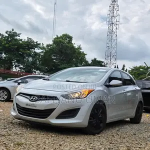 Hyundai Elantra 2014 Silver