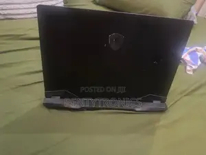 Laptop MSI GP66 LEOPARD 10UG 16GB Intel Core i7 SSD 1T