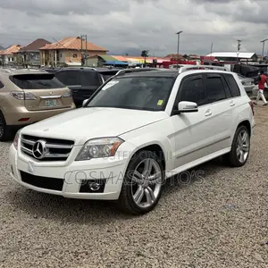 Mercedes-Benz GLK-Class 350 4MATIC 2012 White