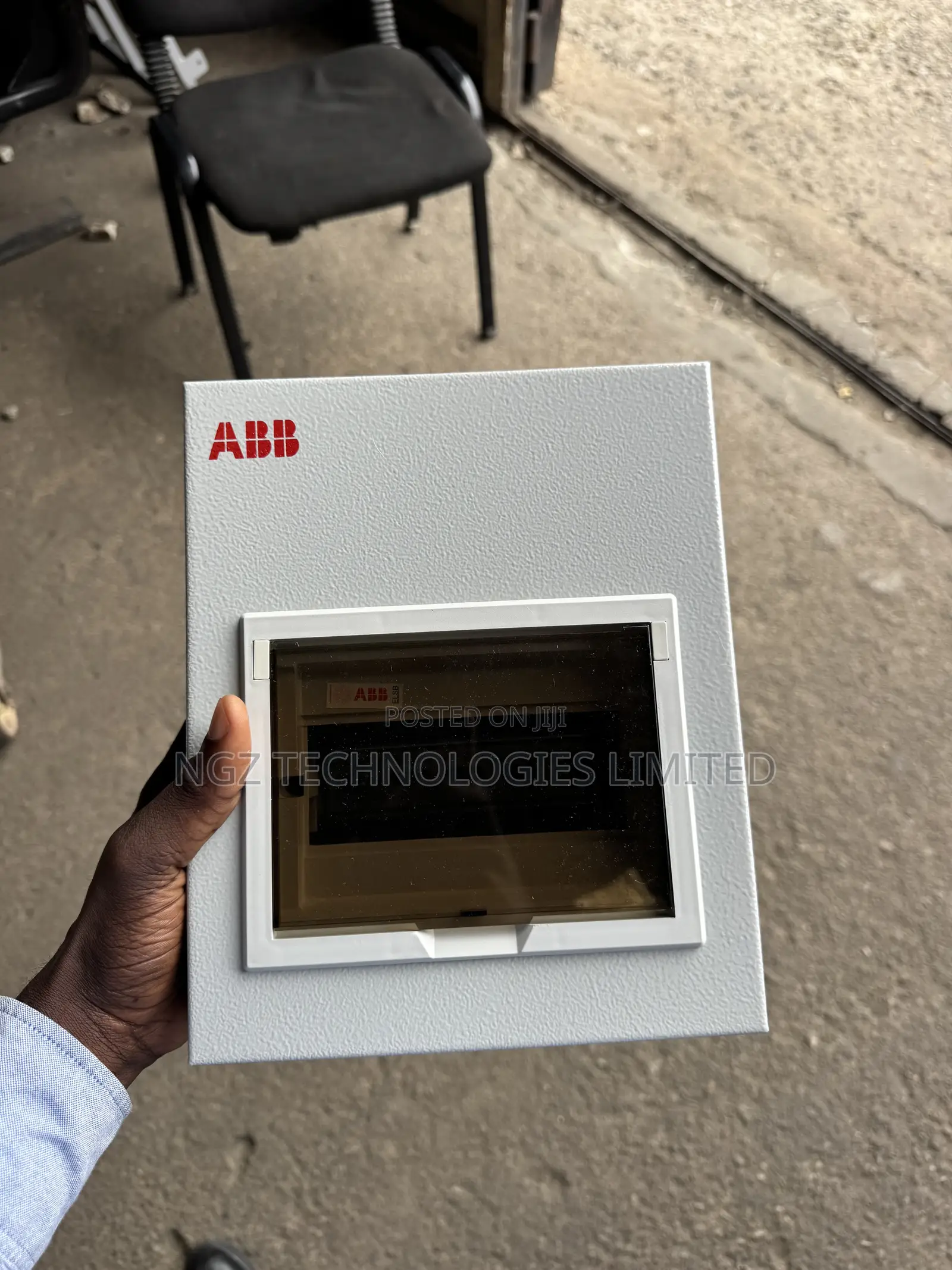 ABB Single Phase DB Distribution Board D4 4 Ways