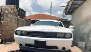 Dodge Challenger SXT 2dr Coupe (3.6L 6cyl 5A) 2014 White