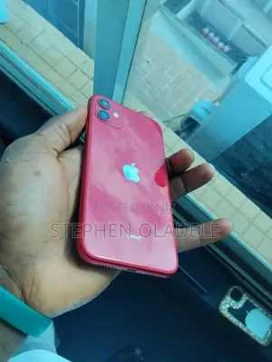 Apple iPhone 11 64 GB Red