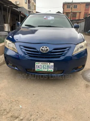Toyota Camry LE 4dr Sedan (2.4L 4cyl 5A) 2008 Blue