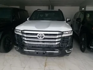 New Toyota Land Cruiser 2025 Black