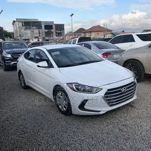 Hyundai Elantra 2017 White
