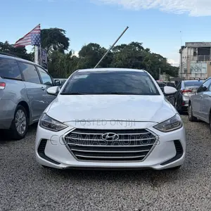 Hyundai Elantra 2017 White
