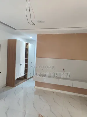 3bdrm Duplex in Alagbaka Gra, Ondo / Ondo State for sale