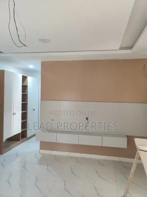 3bdrm Duplex in Alagbaka Gra, Ondo / Ondo State for sale