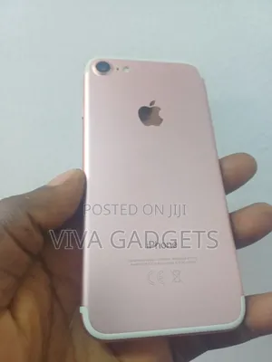 Apple iPhone 7 32 GB Gold