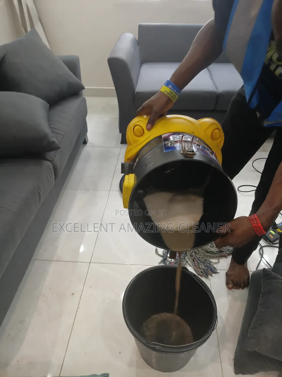 Professional Sofa/Carpet Rug Cleaning