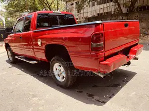 Dodge RAM Van Automatic 2001 Red