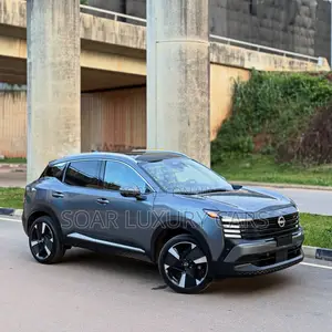 Nissan Kicks SR AWD 2025