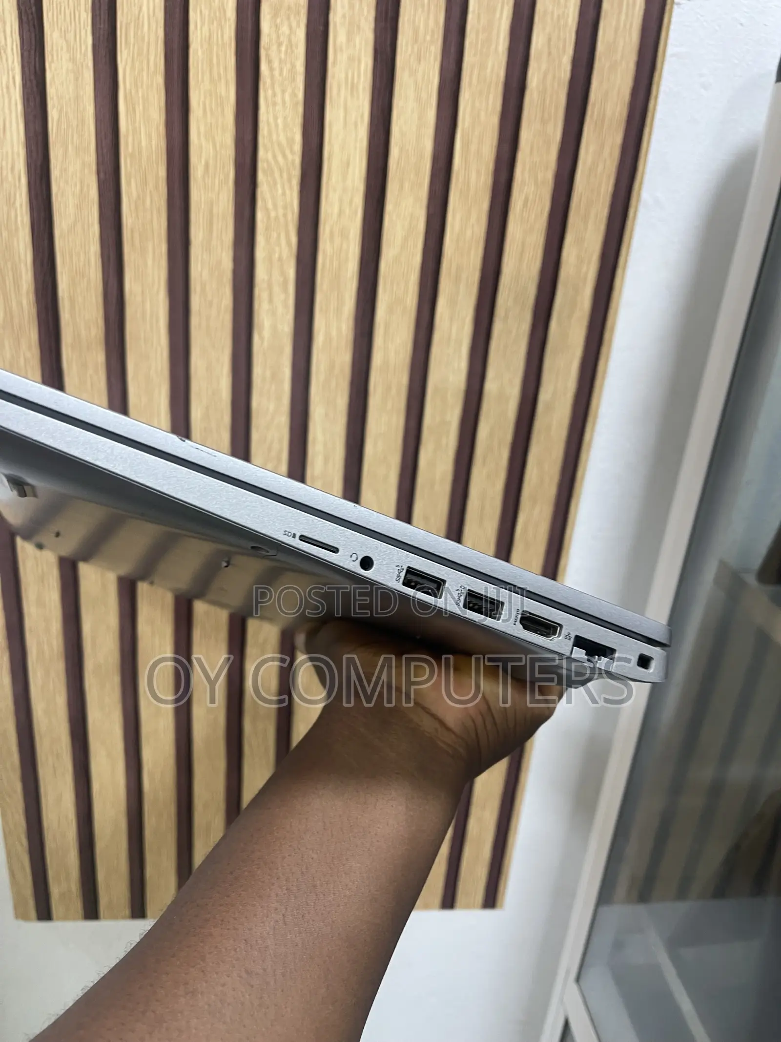 Laptop Dell Latitude 5530 8GB Intel Core i7 SSD 256GB
