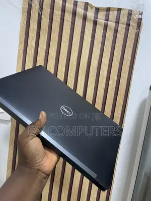 Laptop Dell Latitude 7490 8GB Intel Core i7 SSD 256GB