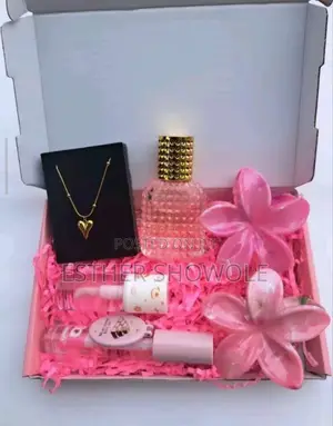 the Perfect Little Luxury Gift Box!