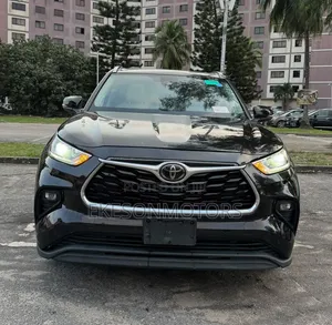 Toyota Highlander Limited FWD 2020 Black