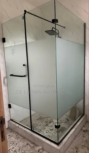 10mm Tempered Half Frosted Glass Shower Cubicle | Bathroom