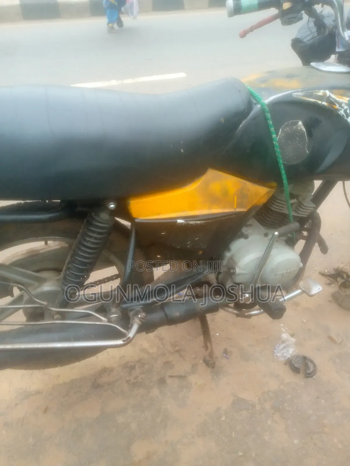 TVS HLX Plus ES 2019 Black