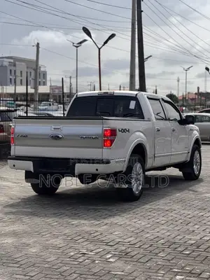 Ford F-150 Platinum 2012 White