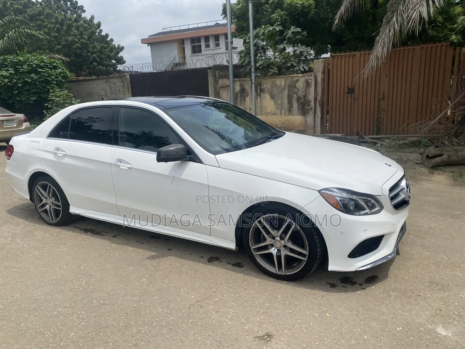 Mercedes-Benz E400 2014 White