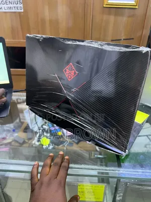 Laptop HP Omen 15 1GB Intel Core i5 SSD 512GB