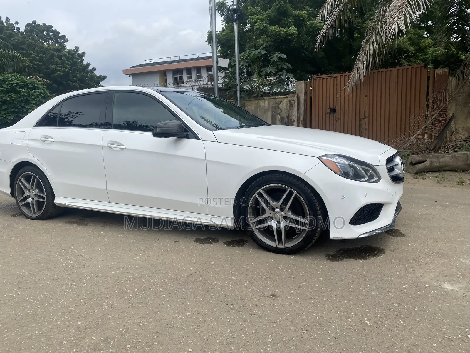 Mercedes-Benz E400 2014 White