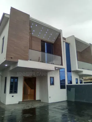 4bdrm Duplex in Ado / Ajah for sale