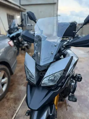 Yamaha 2017 Black