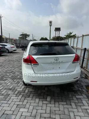Toyota Venza 2012 White