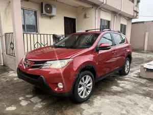 Toyota RAV4 Limited 4dr SUV (2.5L 4cyl 6A) 2015 Red