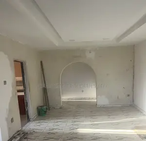 3bdrm Apartment in Federal Peace Estate, Iseri Olofin for rent