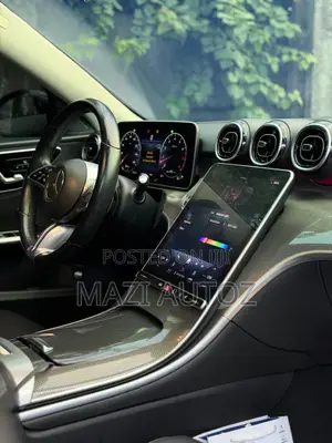 Mercedes-Benz C300 2023 Gray
