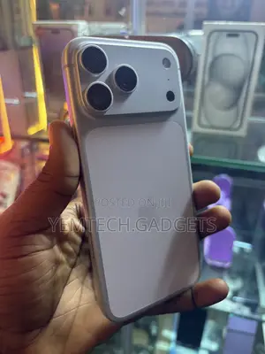 Apple iPhone 17 Pro Max 256 GB Silver