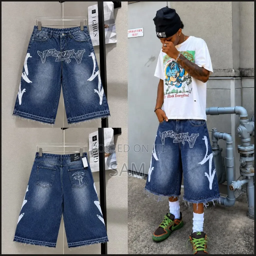 Short Jeans