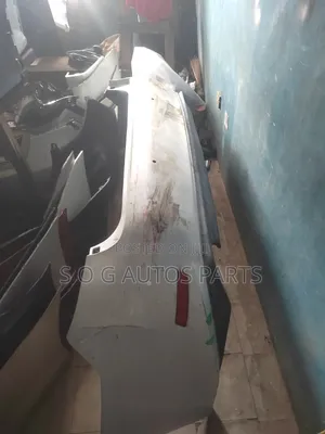 Back Bumper Es350 2015