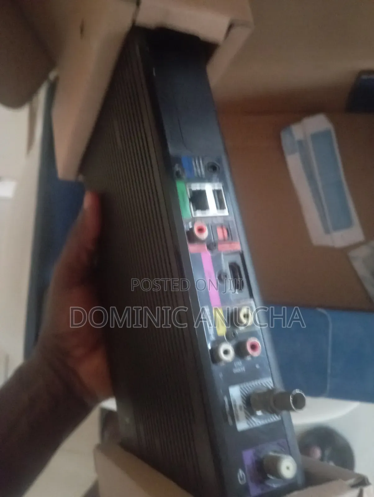 DSTV Explora 2a