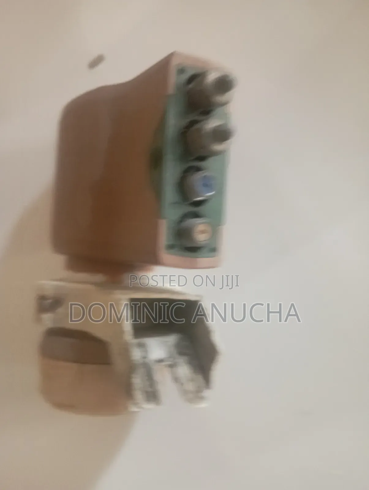 DSTV Explora 2a