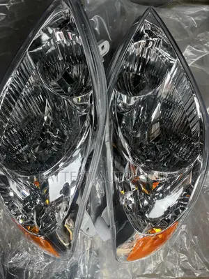 Headlamp Matrix 03-05