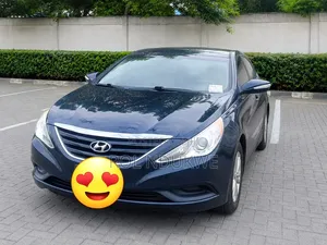 Hyundai Sonata SE Sedan FWD (2.4L 4cyl 6A) 2013 Blue