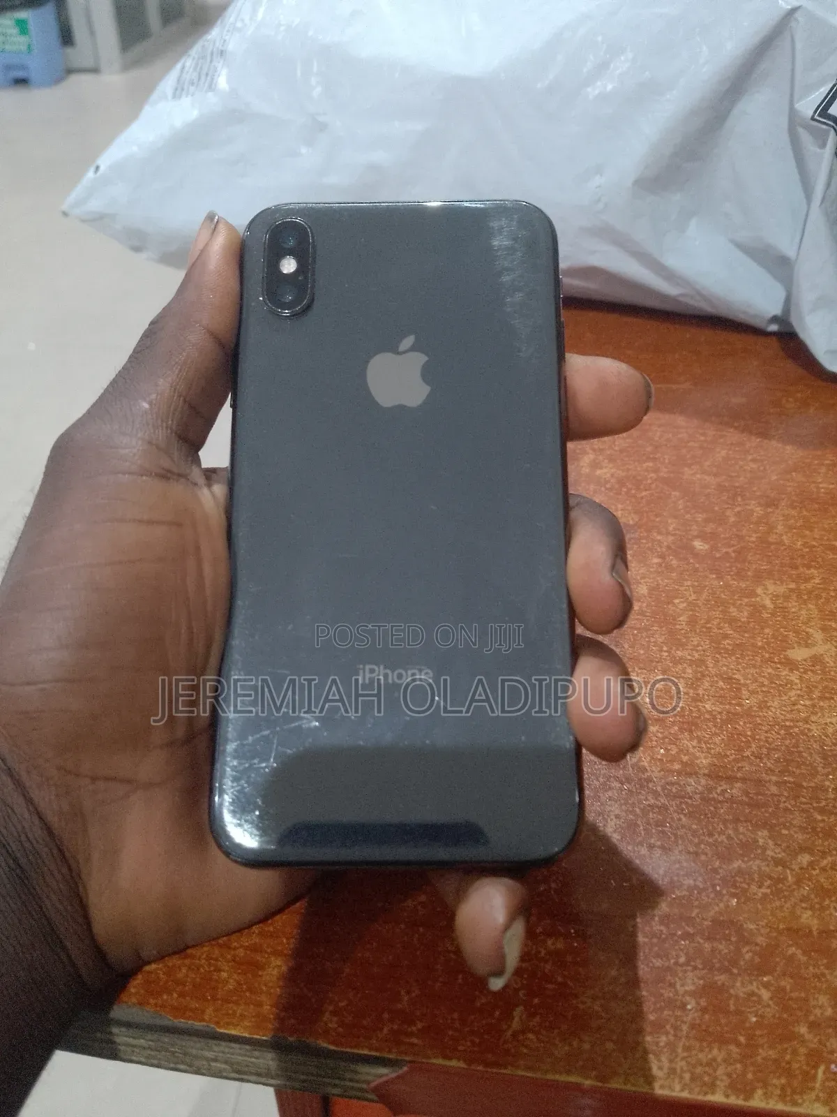 Apple iPhone X 64 GB Gray