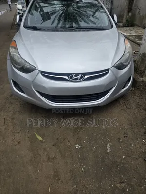 Hyundai Elantra GLS Sedan FWD (1.8L 4cyl 6A) 2013 Silver
