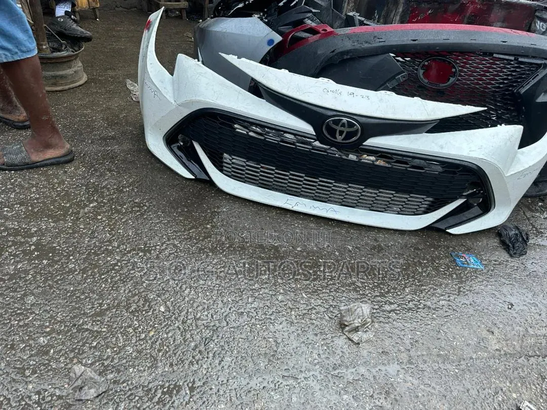 Complete Front Bumper Corrola 2020 Hatchback