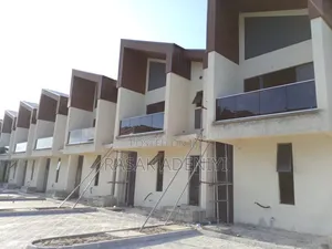 Frameless Balcony