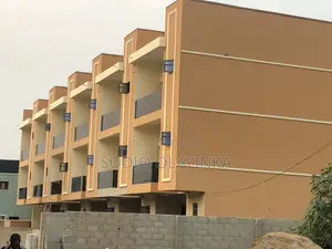 Furnished 4bdrm Apartment in Oko-Oba for sale