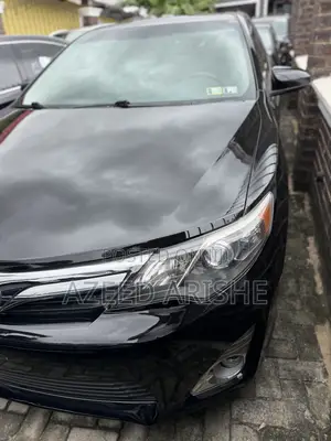Toyota Camry XLE 4dr Sedan (2.5L 4cyl 6A) 2013 Black