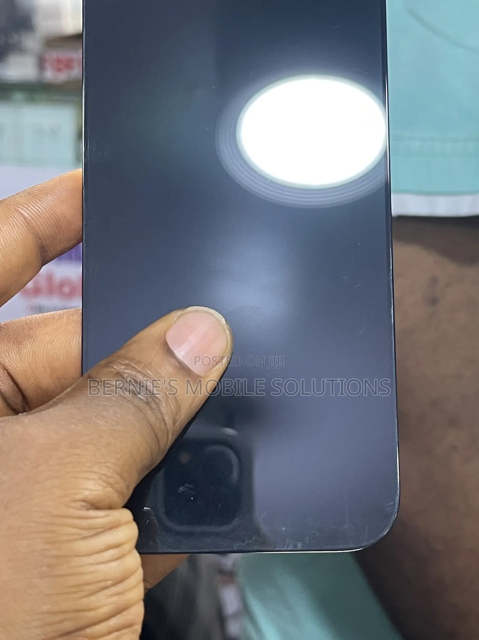 Follow Come iPhone 16pro Screen