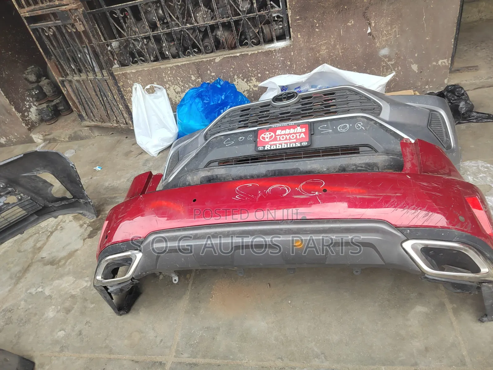 Complete Back BumPeR Rx350 2019