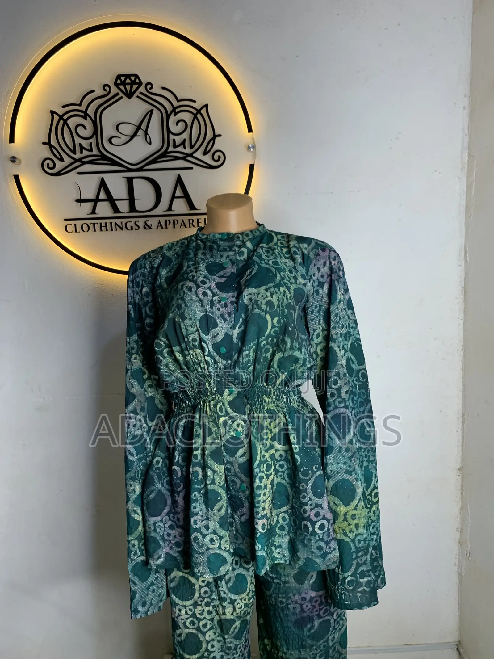 Adire 2pcs Set